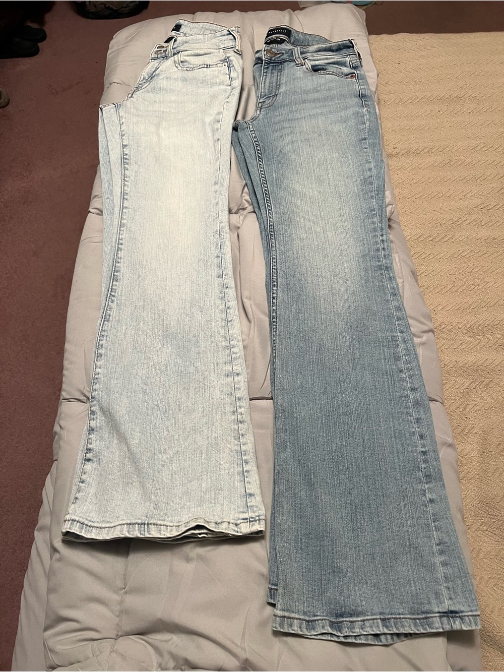 Women’s Two-Tone Flare Jeans - Light & Medium Blue
